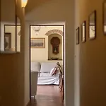 Medici Donnini Apartamento